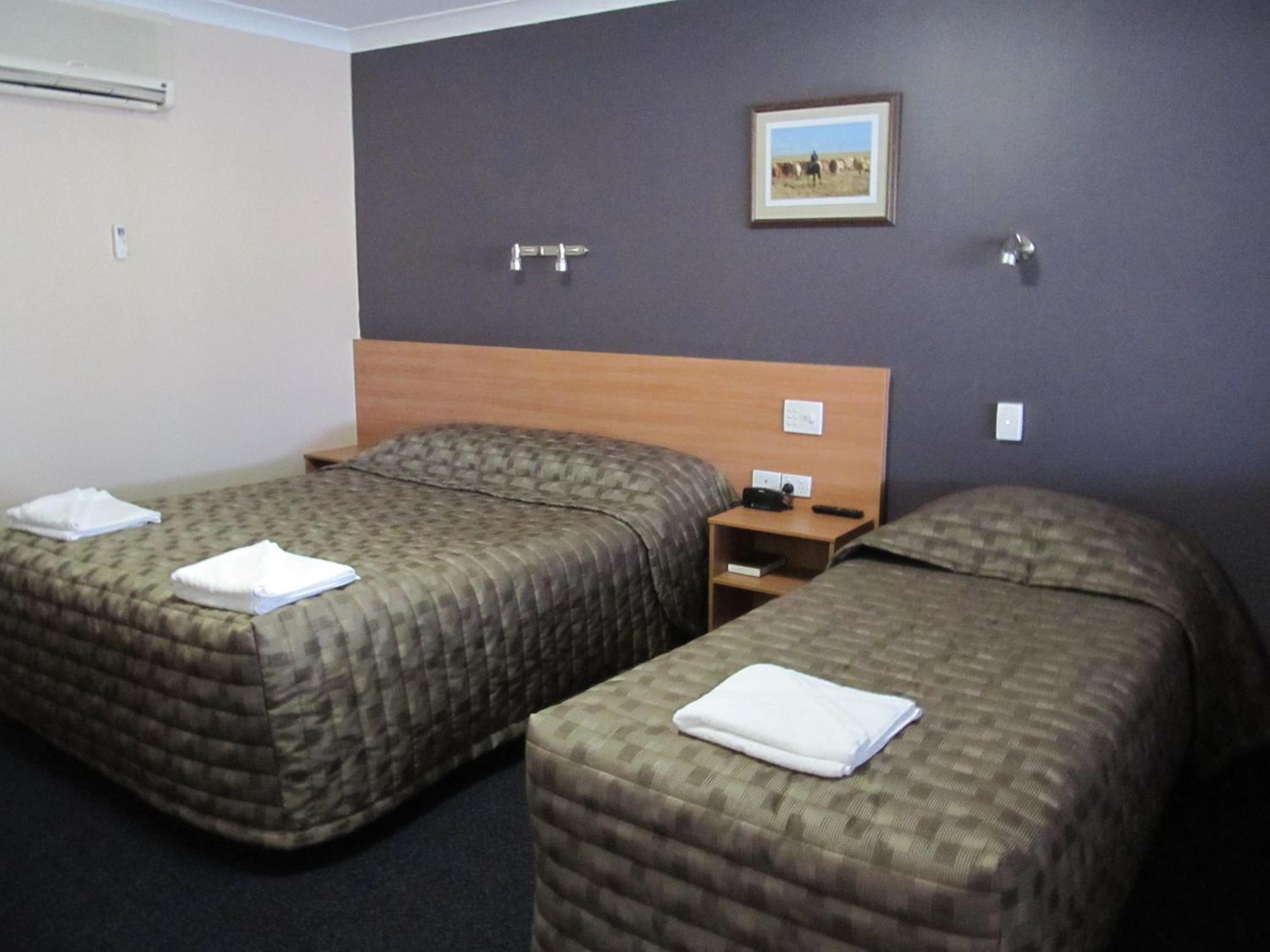 Sunpalms Motel Rockhampton Quarto foto