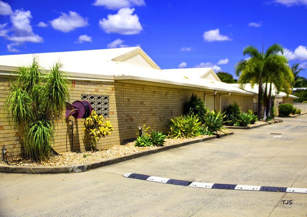 Sunpalms Motel Rockhampton Exterior foto